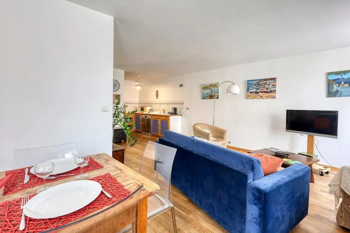 Le Cocon Cavet T3 Coeur Village Marche & Port Sanary-sur-Mer Apartment